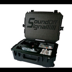 SoundOff ETRDVK003 Rapid Deployment Vehicle Warning Kit, Berry Amend
