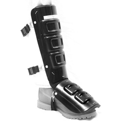 Ellwood 324 Plastic Shin-Instep Guards 1 PAIR